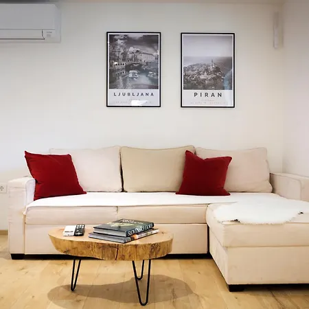 Slavc, Cosy Near The Διαμέρισμα