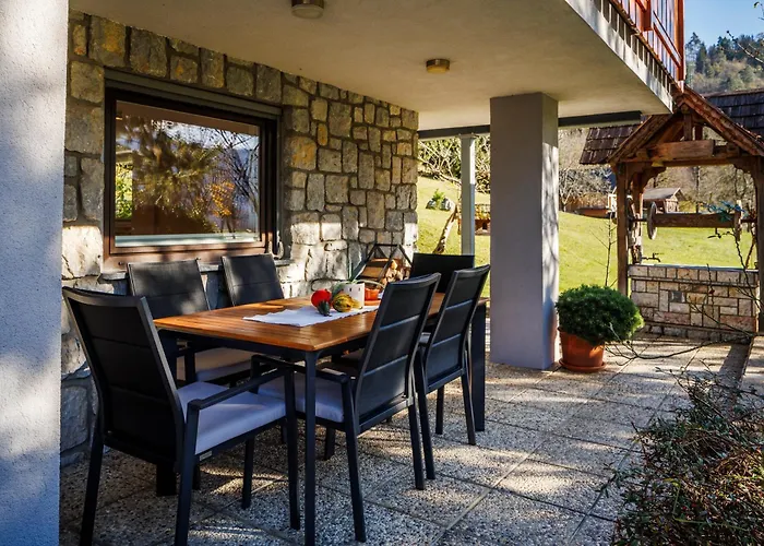 דירה Slavc, Cosy Near The בלד